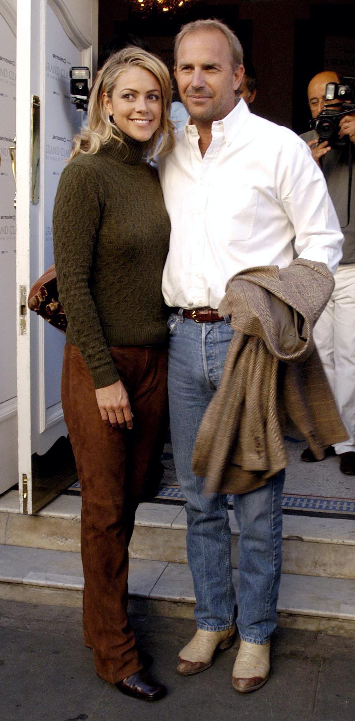 Christine Baumgartner and Kevin Costner at the screening of "Cool Hand Luke" at the Notting Hill Cinema in London on September 14, 2003 | Source: Getty Images
