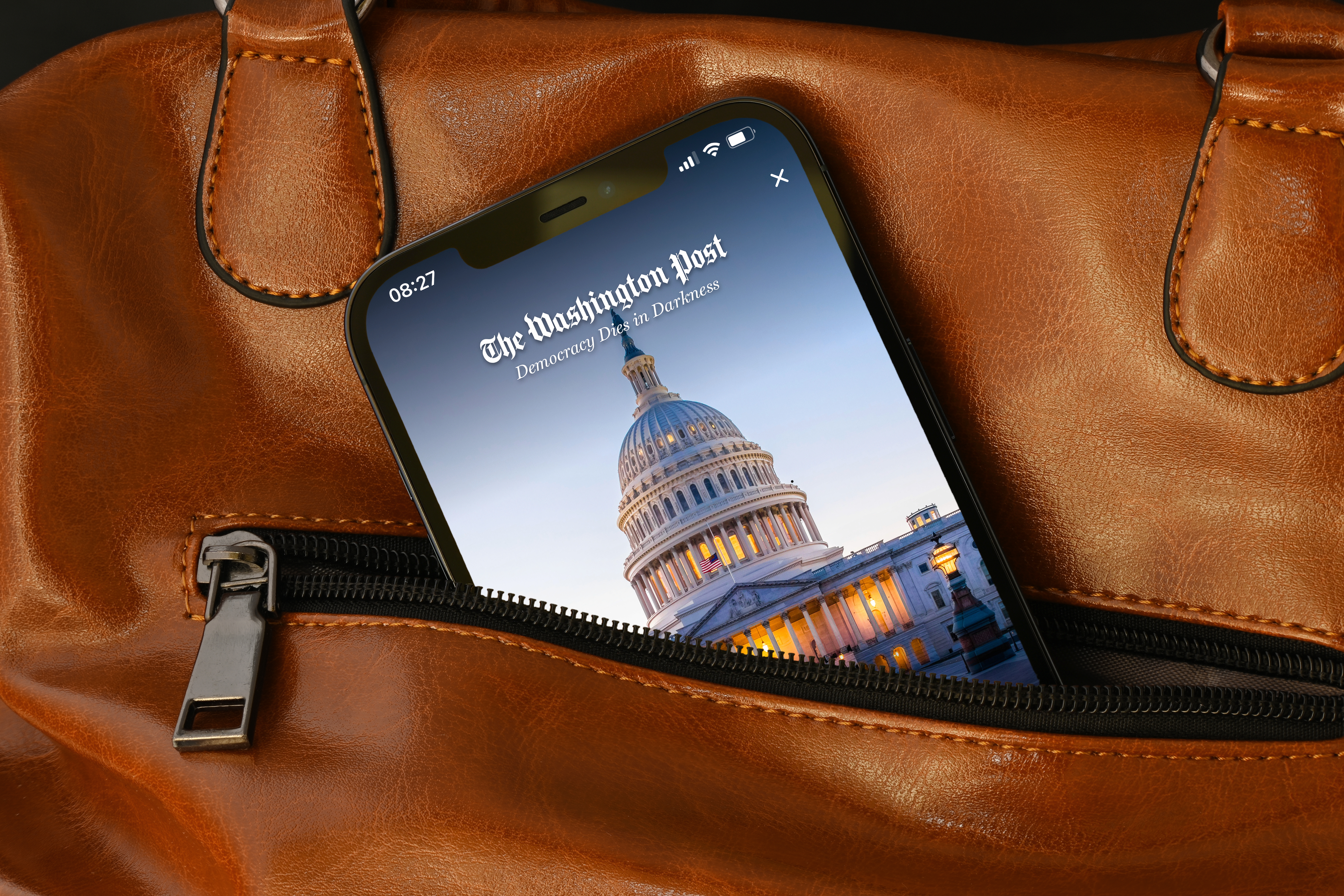 They found the teenager's phone inside the housemaid's bag. | Source: Shutterstock